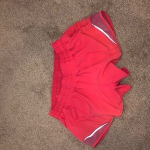 Hot Pink Hottie Hot Shorts 2.5 (size 4)